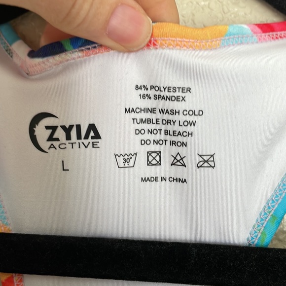 Euc Zyia 2 in 1 mesh tank shirt & floral bra size Large - Picture 4 of 6